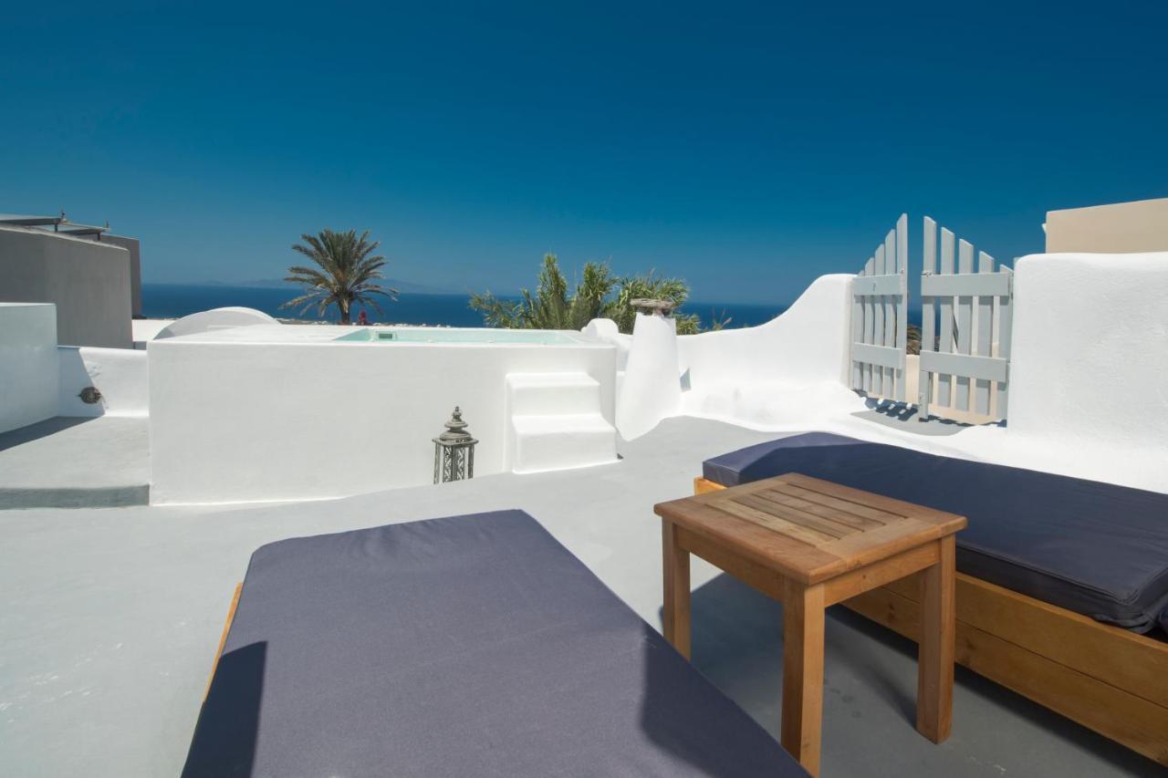 Aqua Serenity Luxury Suites Santorini Foinikia  Экстерьер фото