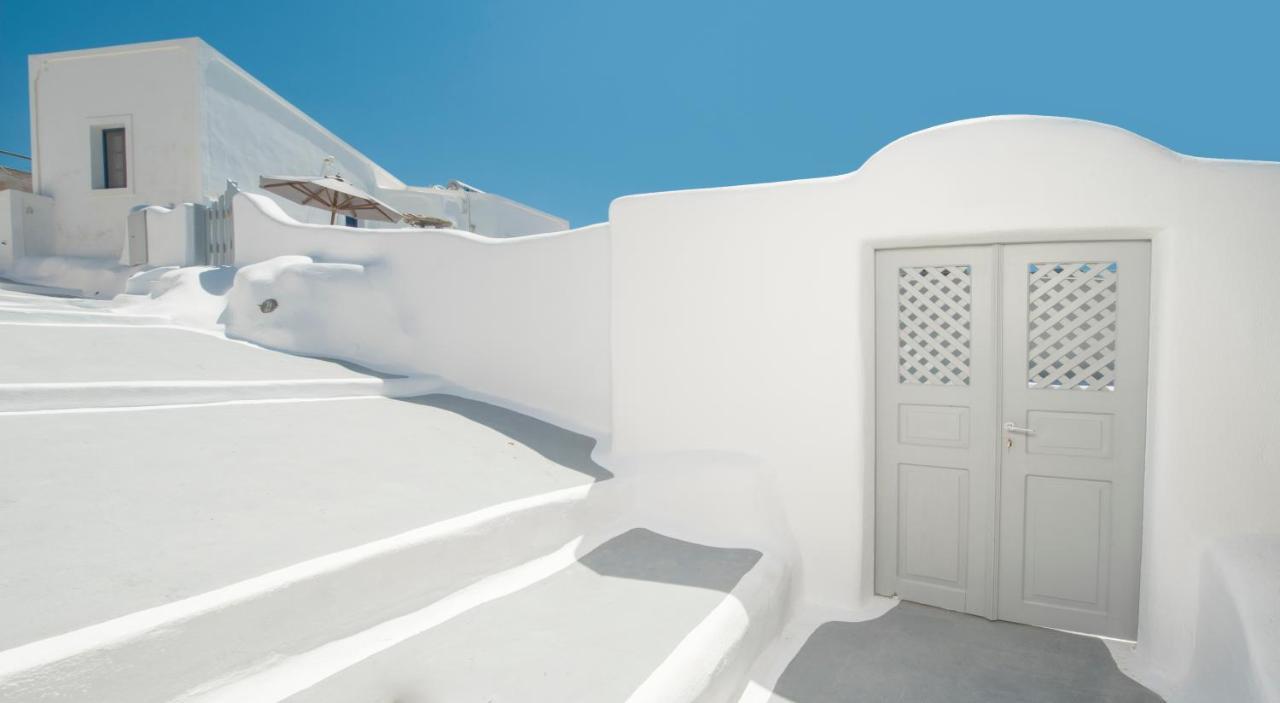 Aqua Serenity Luxury Suites Santorini Foinikia  Экстерьер фото