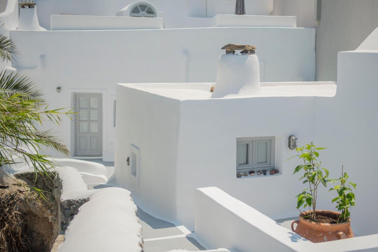 Aqua Serenity Luxury Suites Santorini Foinikia  Экстерьер фото